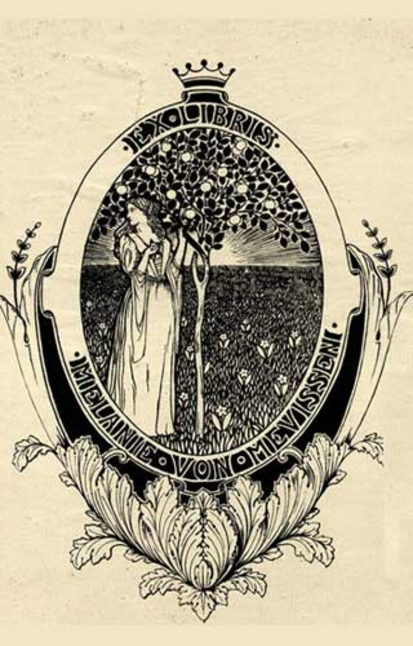 Schwarz-Weiß-Zeichnung im Jugendstil: Ein ovales Medaillon zeigt in der Mitte eine junge Frau neben einem Apfelbaum. Im Hintergrund geht die Sonne auf. Oben steht Ex Libris, unten steht Melanie von Mevissen 