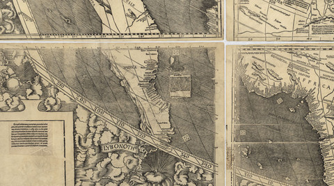 Ein Ausschnitt der Waldseemüllerkarte von 1507, auf der Amerika und Afrika zu sehen sind.